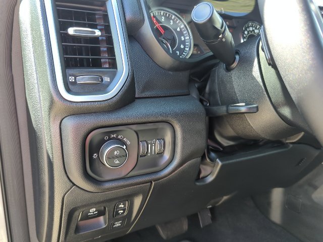 Used 2025 RAM 1500 Big Horn AWD/4WD image 14