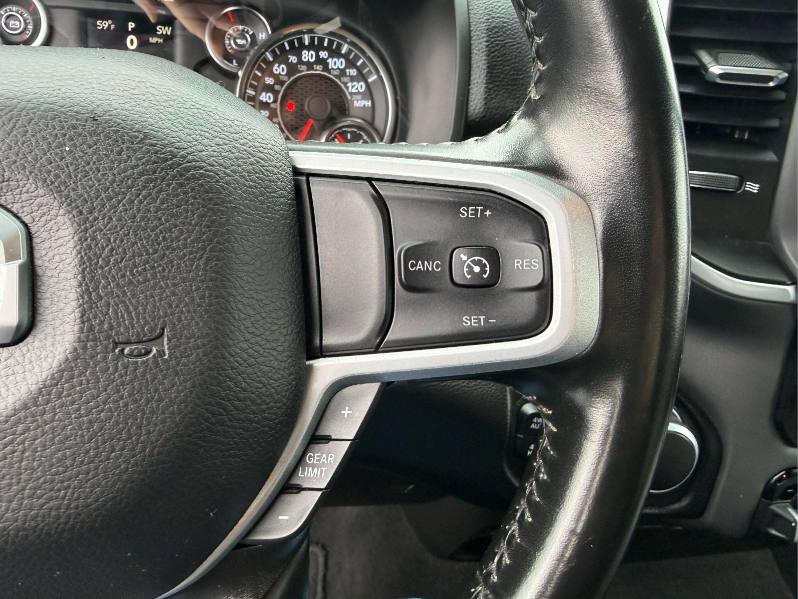 Used 2022 RAM 1500 Big Horn AWD/4WD image 30