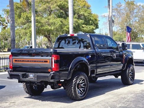 New 2026 Ford F250 Lariat w/ Black Appearance Package image 26