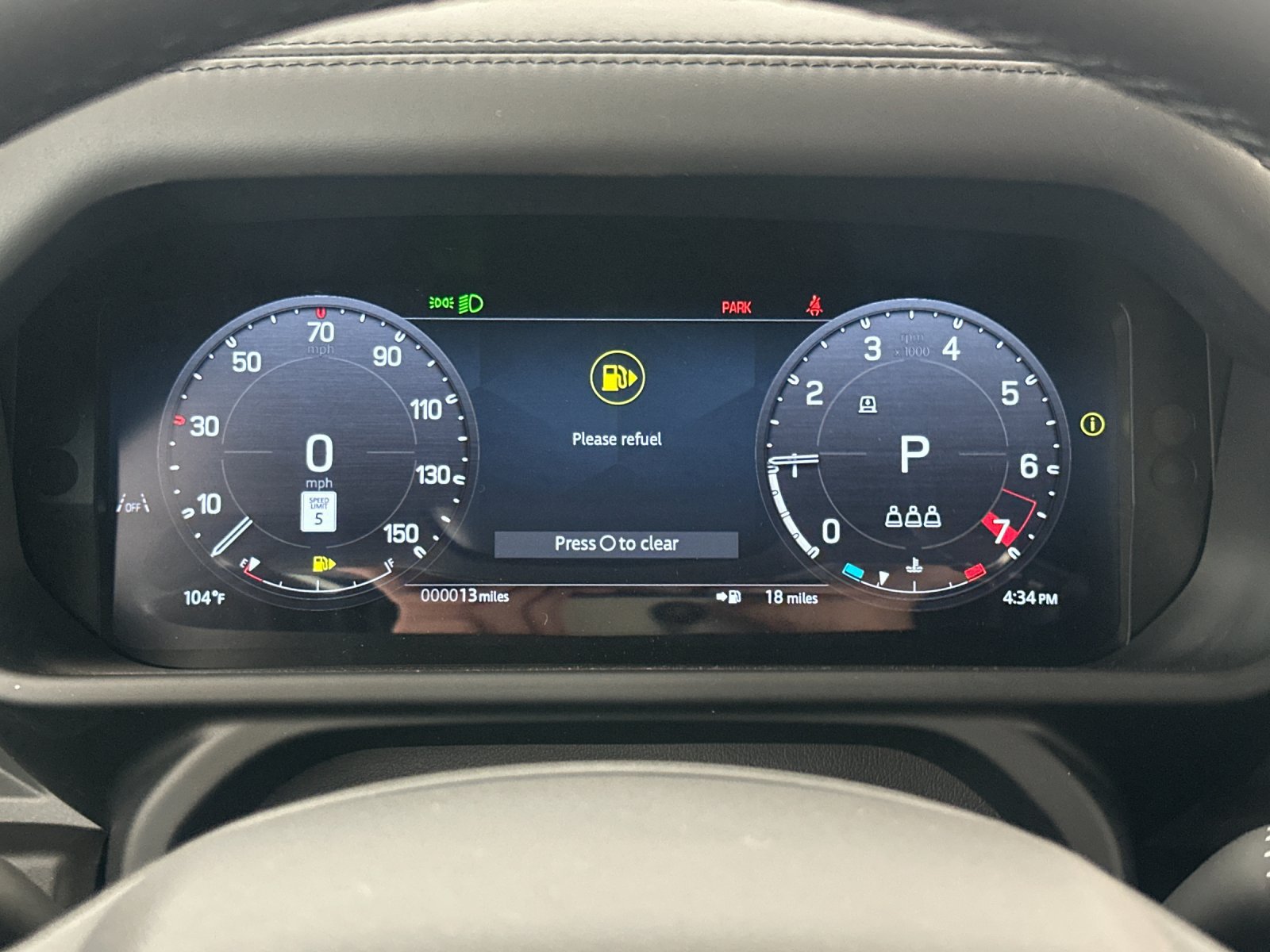 New 2026 Land Rover Defender 110 X-Dynamic SE AWD/4WD image 23