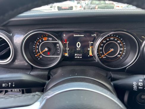 Used 2021 Jeep Wrangler Unlimited Sahara image 16