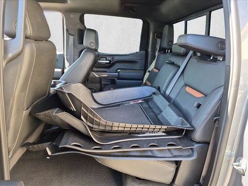 Used 2021 GMC Sierra 1500 AT4 w/ AT4 Premium Package AWD/4WD image 18