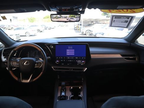 Used 2024 Lexus RX 450h AWD w/ Luxury Package image 35