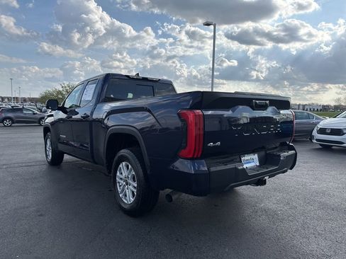 Used 2022 Toyota Tundra SR5 w/ SR5 Premium Package AWD/4WD image 5