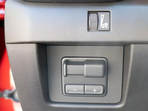 New 2026 GMC Canyon AT4 w/ Technology Plus Package image 18