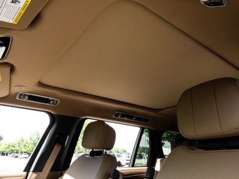 New 2026 Land Rover Range Rover Long Wheelbase SE AWD/4WD image 40
