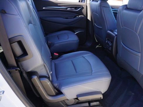 Used 2022 Buick Enclave Premium w/ Experience Buick Package image 34