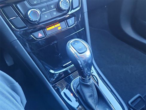 Used 2019 Buick Encore Preferred image 15