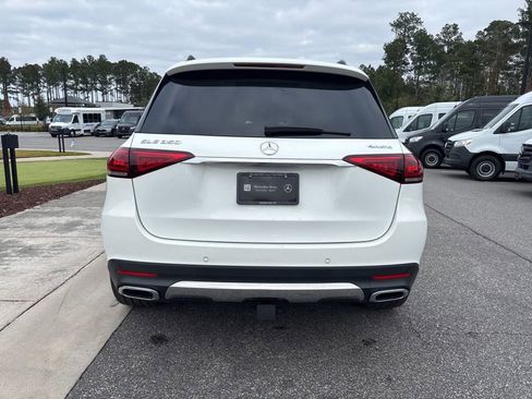Used 2022 Mercedes-Benz GLE 350 4MATIC w/ Premium Package image 4