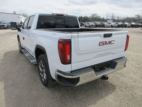 New 2026 GMC Sierra 1500 SLT w/ SLT Premium Plus Package AWD/4WD image 9