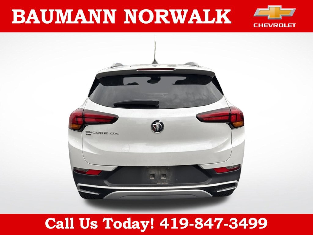Used 2021 Buick Encore GX Select w/ Experience Buick Package AWD/4WD image 3