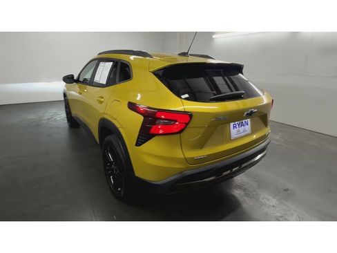 Certified 2024 Chevrolet Trax ACTIV FWD image 7