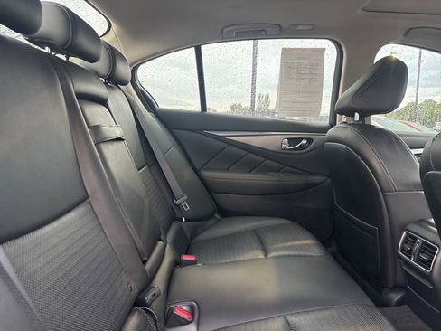 Used 2018 INFINITI Q50 Sport image 13