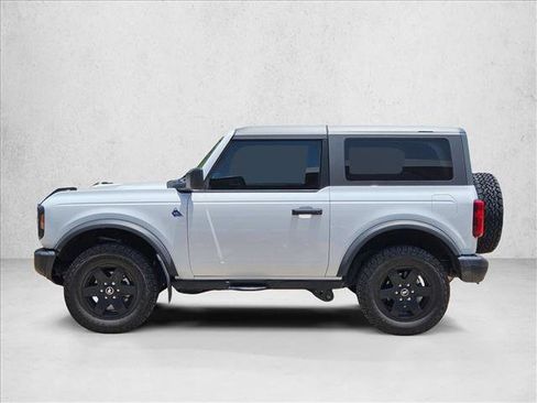 Used 2024 Ford Bronco Black Diamond AWD/4WD image 9