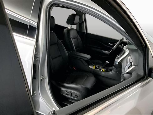 Used 2017 GMC Acadia SLT AWD/4WD image 8