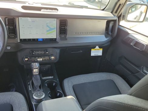 Used 2025 Ford Bronco Big Bend AWD/4WD image 19