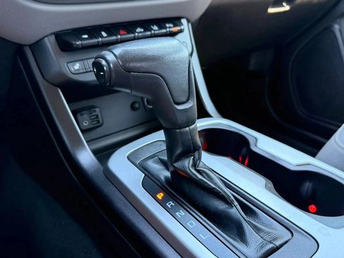 Used 2019 Chevrolet Colorado LT w/ Luxury Package, Chrome AWD/4WD image 33