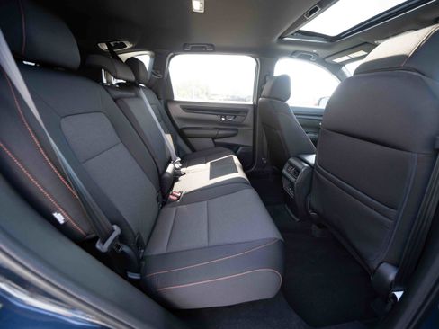 Used 2025 Honda CR-V Sport image 25