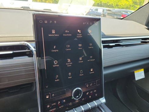 New 2025 GMC Sierra EV Denali AWD/4WD image 21