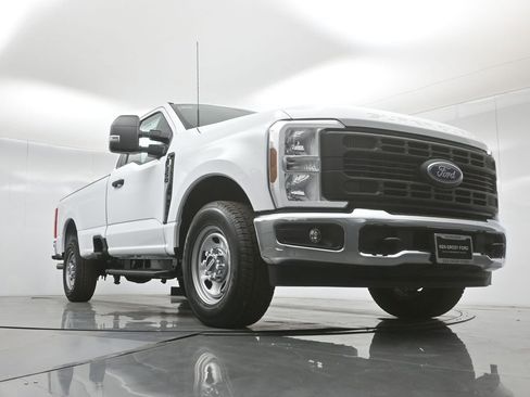 New 2026 Ford F350 XL w/ XL Chrome Package image 41
