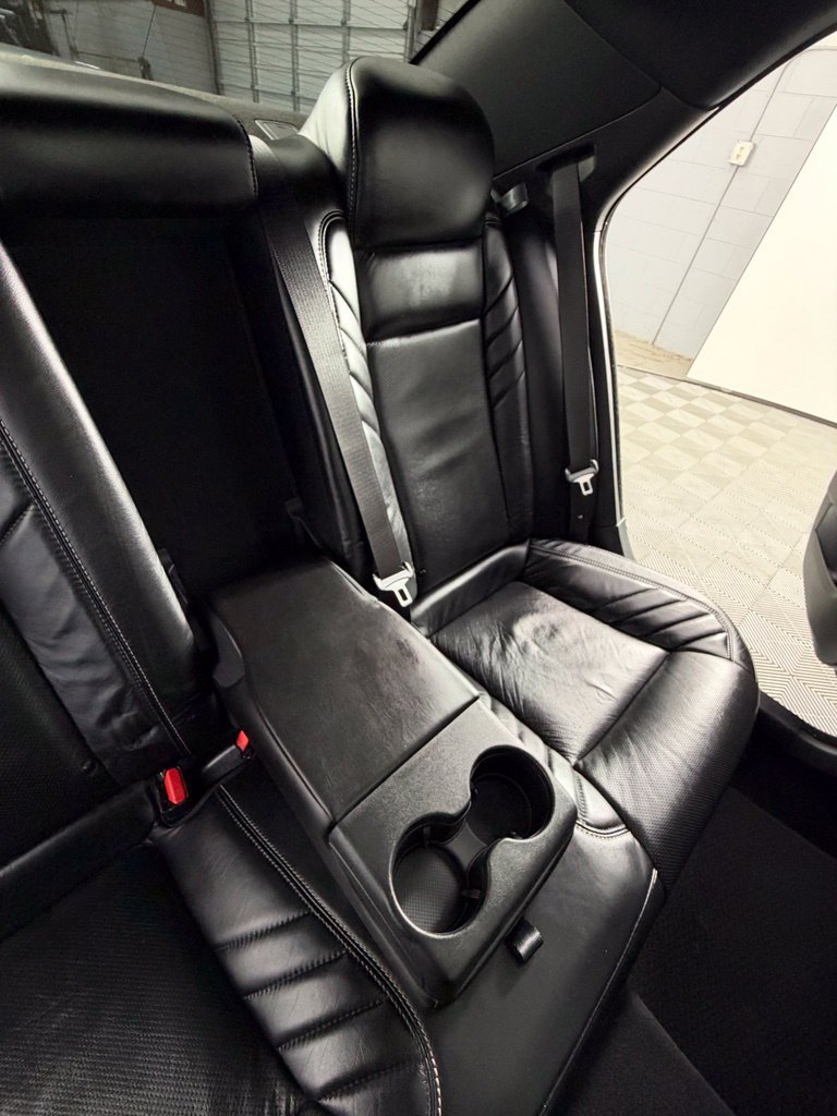 Used 2023 Chrysler 300 C RWD image 20