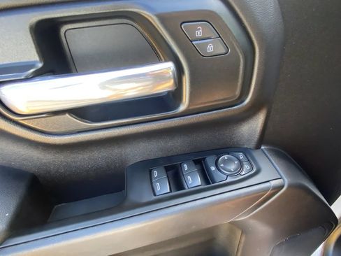 Used 2024 Chevrolet Silverado 1500 W/T w/ WT Value Package AWD/4WD image 19