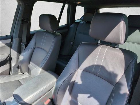 Used 2017 BMW X3 xDrive28i image 10