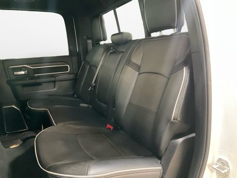 Used 2026 RAM 2500 Laramie AWD/4WD image 13