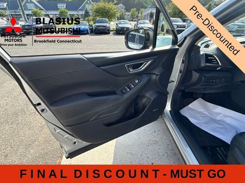 Used 2023 Subaru Forester Touring AWD/4WD image 21