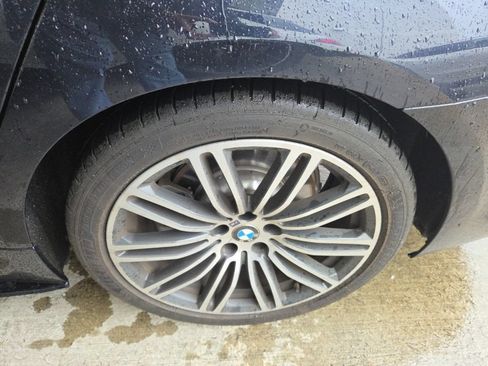 Used 2020 BMW 530i w/ M Sport Package RWD image 6