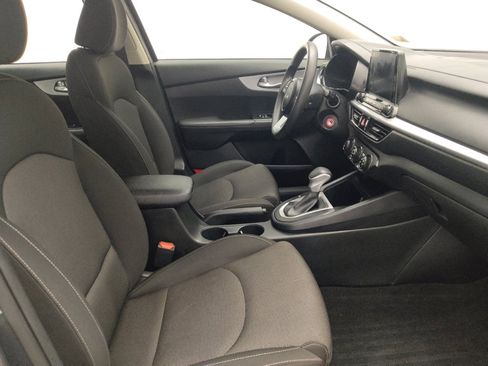 Used 2024 Kia Forte LXS FWD image 21