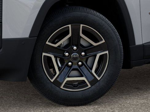 New 2026 Jeep Cherokee Limited image 4