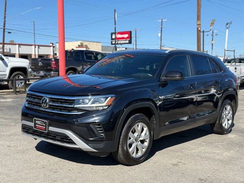 Used 2021 Volkswagen Atlas Cross Sport S FWD image 3