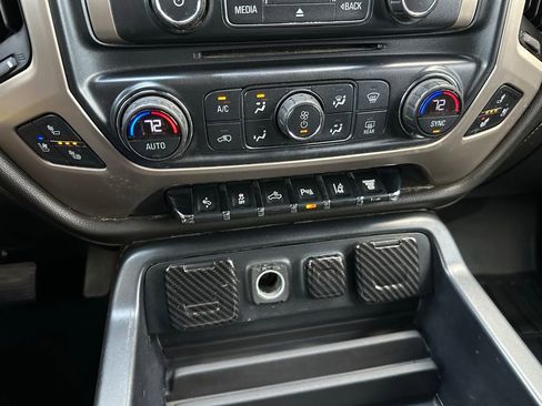Used 2018 GMC Sierra 3500 Denali w/ Duramax Plus Package image 25
