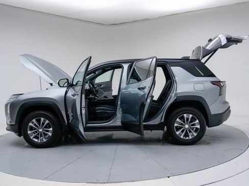 New 2026 Chevrolet Equinox LT w/ Convenience Package II image 19