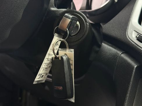 Used 2013 GMC Terrain SLE FWD image 23