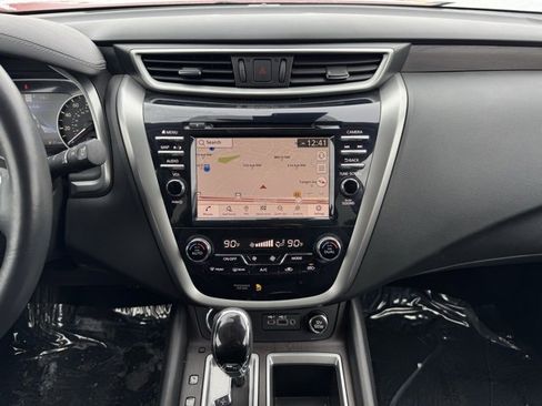 Used 2024 Nissan Murano Platinum image 2