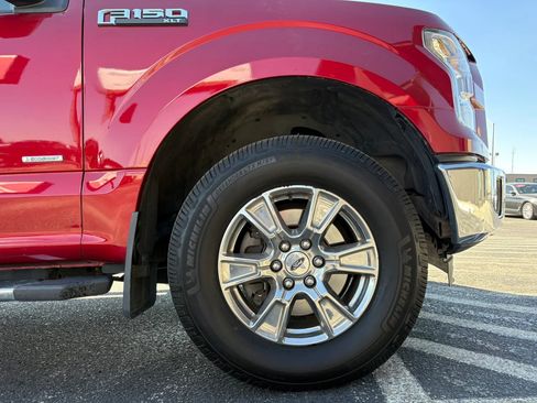 Used 2016 Ford F150 XLT w/ Equipment Group 302A Luxury image 24