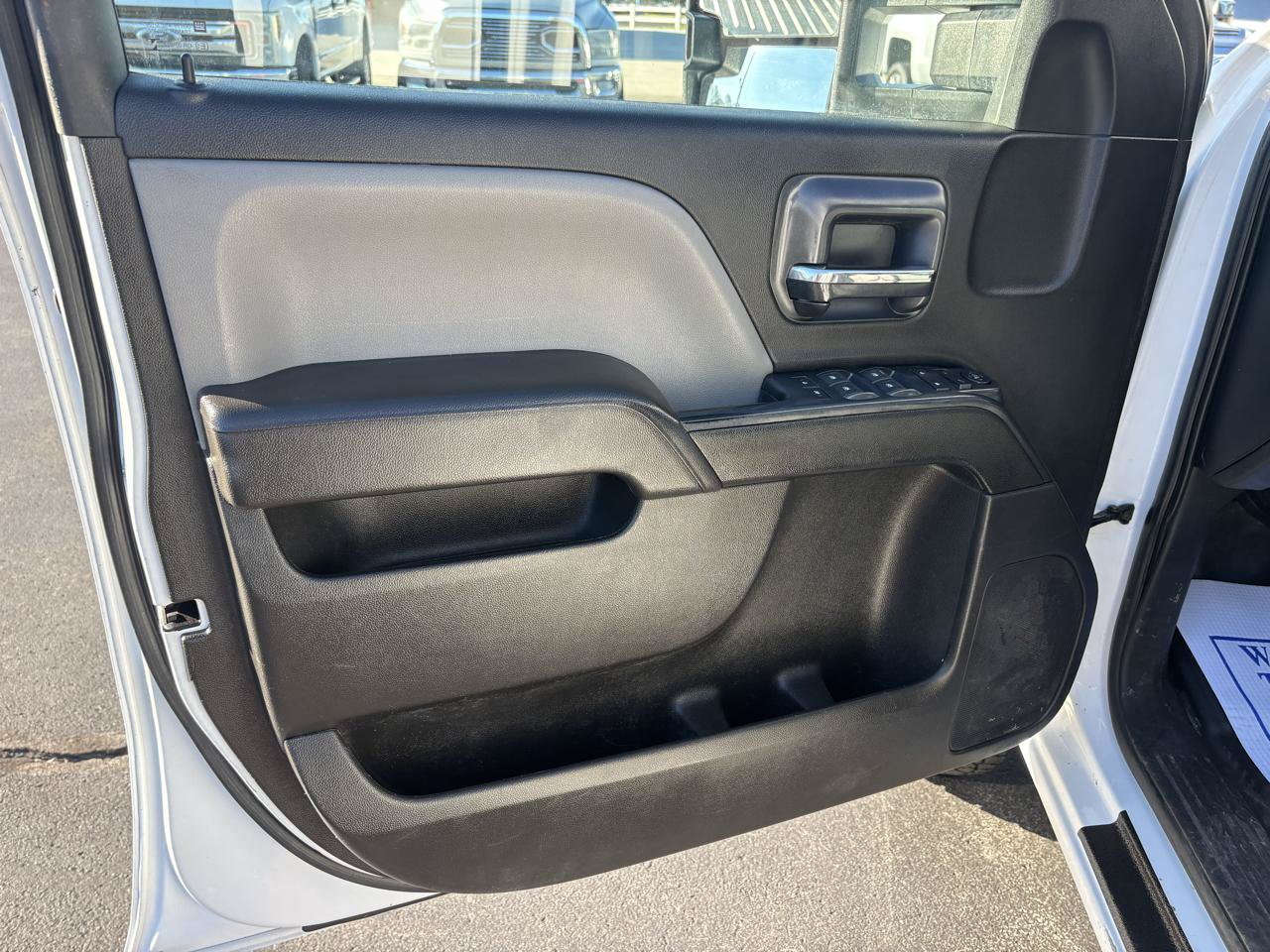 Used 2018 Chevrolet Silverado 3500 W/T w/ WT Convenience Package AWD/4WD image 9