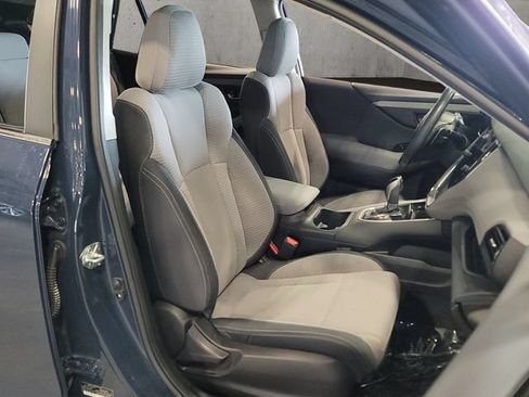 Used 2024 Subaru Outback Premium w/ Popular Package #1A AWD/4WD image 35
