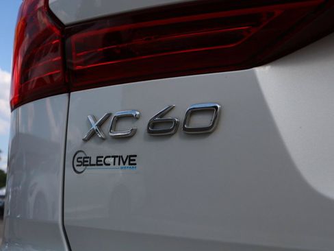 Used 2022 Volvo XC60 B5 Inscription w/ Climate Package AWD/4WD image 15