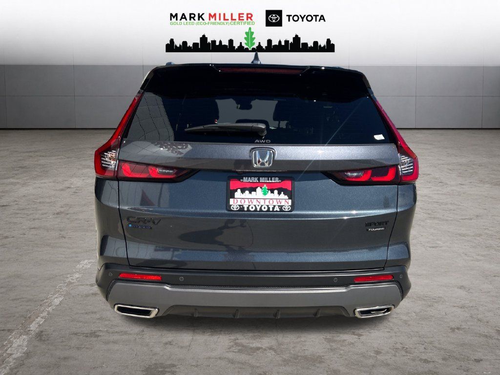 Used 2026 Honda CR-V Sport Touring image 4