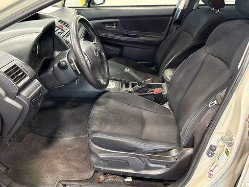 Used 2014 Subaru Crosstrek 2.0i Premium AWD/4WD image 6