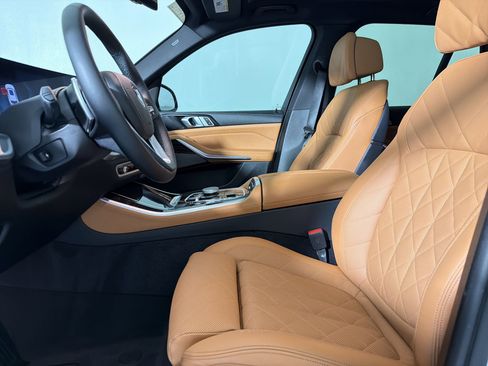 Certified 2024 BMW X5 sDrive40i w/ Premium Package RWD image 5