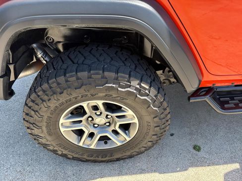 Used 2020 Jeep Wrangler Unlimited Sport S w/ Sun And Sound Package image 25