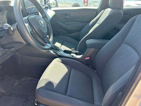Used 2023 Toyota Corolla LE image 11