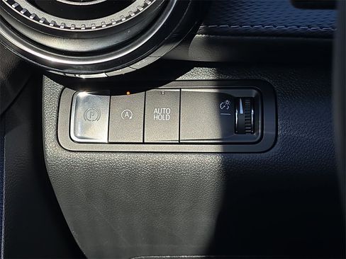 New 2026 Chevrolet Equinox LT w/ Convenience Package II image 26