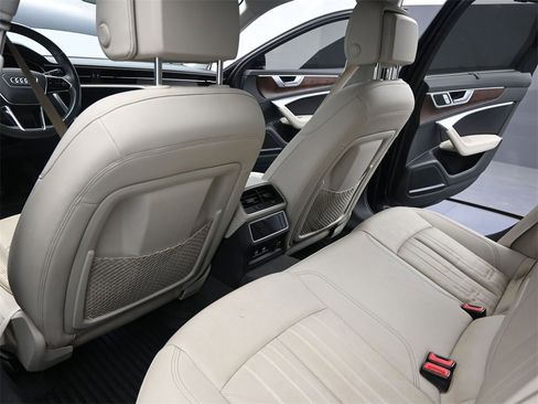 Used 2020 Audi A6 3.0T allroad Prestige w/ Prestige Package image 16