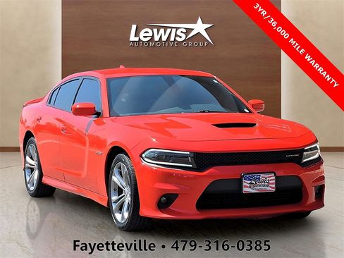 Used 2022 Dodge Charger R/T w/ Driver Convenience Group image 1