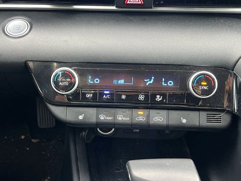 Used 2021 Hyundai Elantra SEL w/ Convenience Package image 31